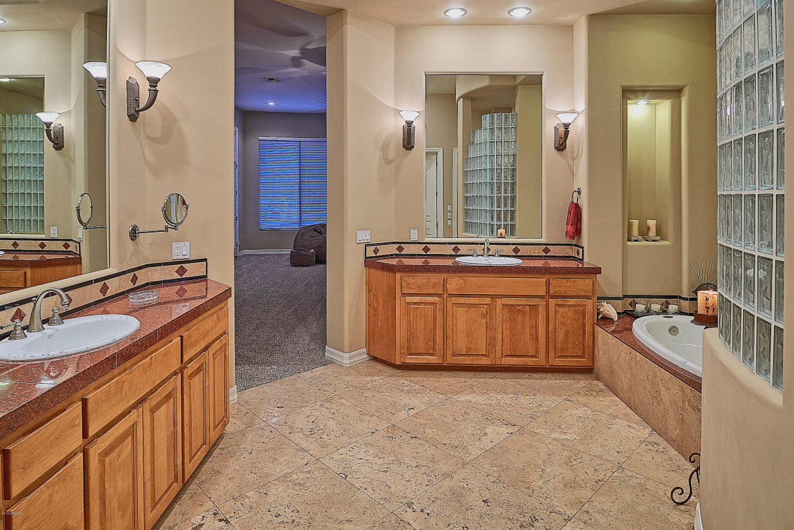 5346 E Herrera Dr, Phoenix, AZ 85054 photo 29