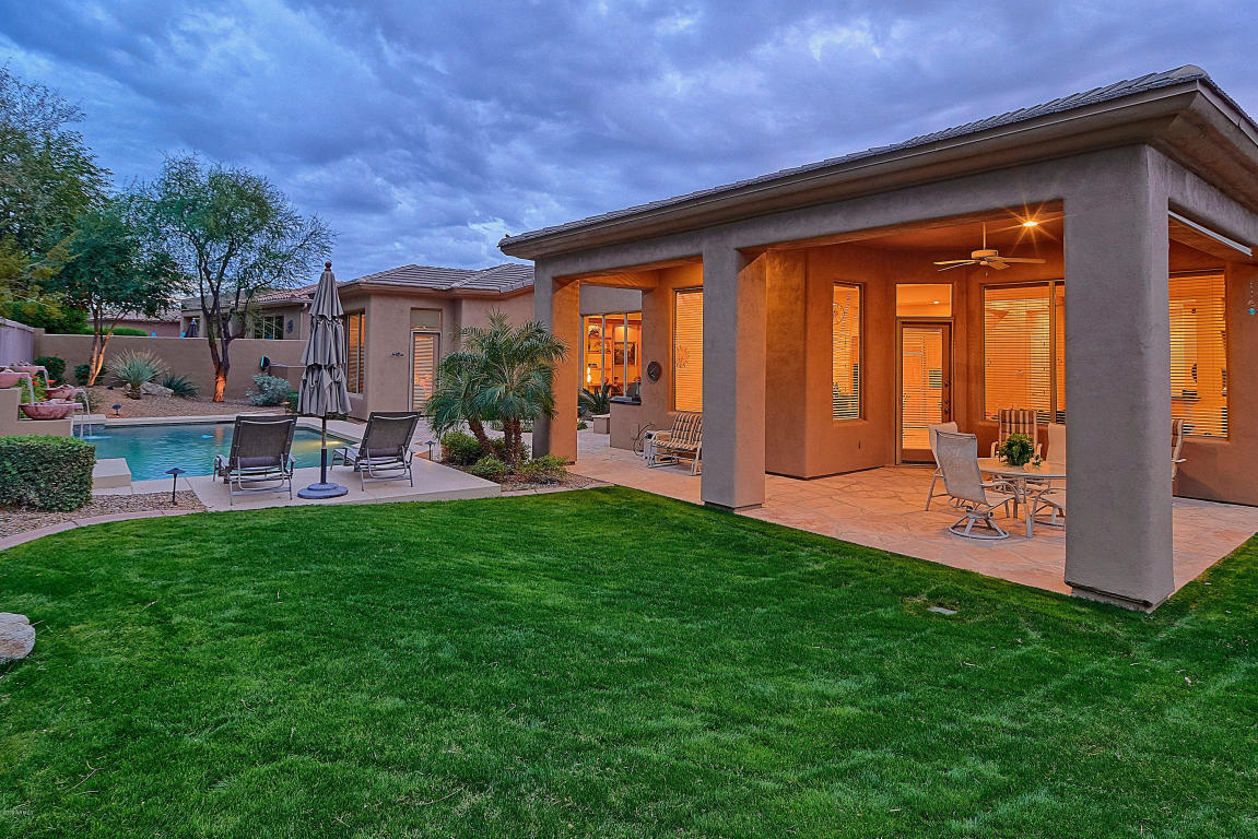5346 E Herrera Dr, Phoenix, AZ 85054 photo 9