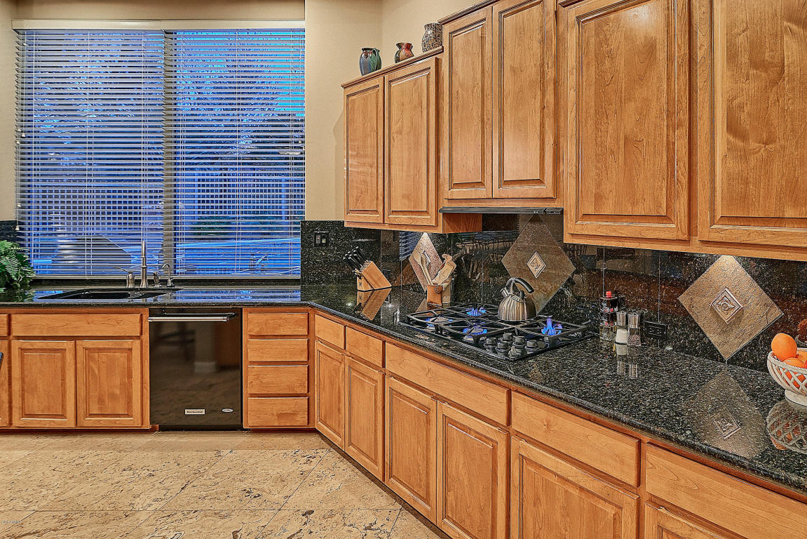 5346 E Herrera Dr, Phoenix, AZ 85054 photo 26