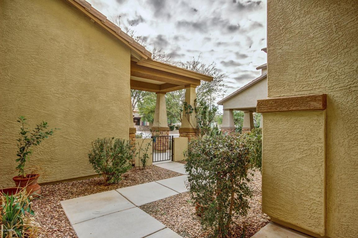 1318 E Baranca Rd, Gilbert, AZ 85297 photo 6