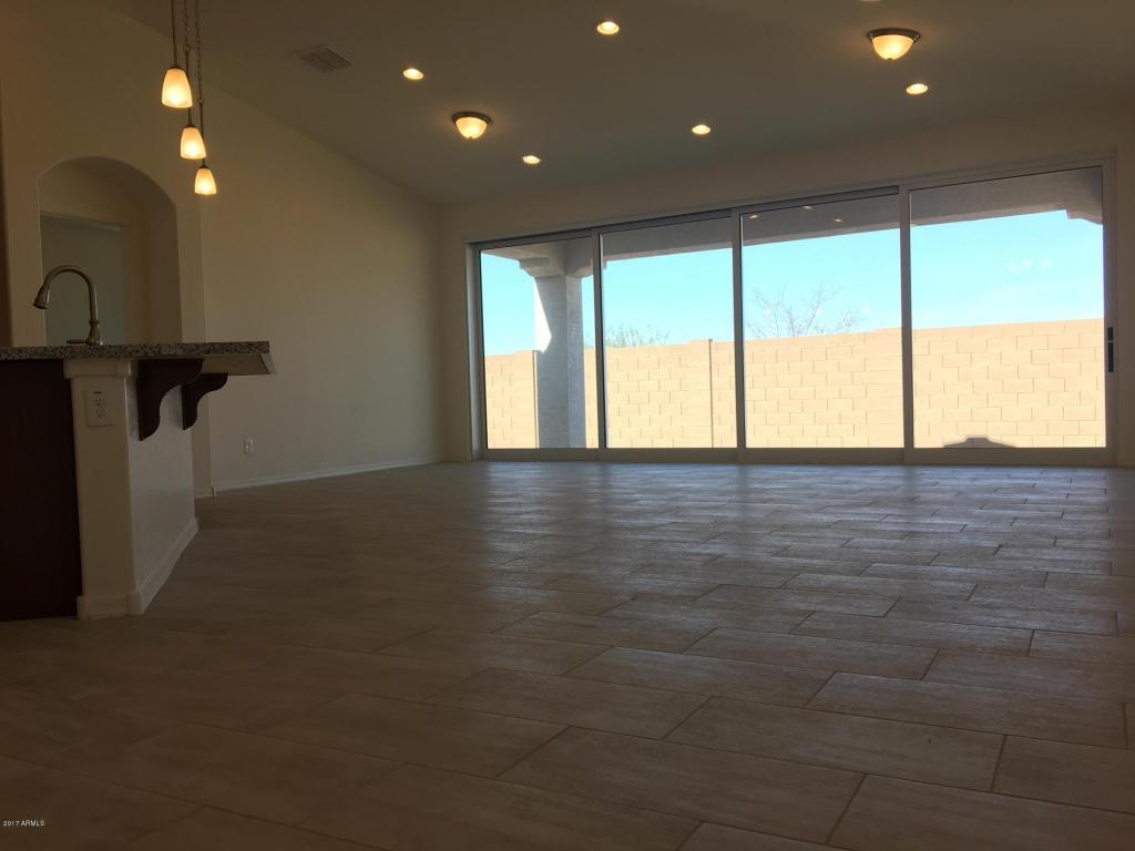 816 E Constance Way, Phoenix, AZ 85042 photo 21