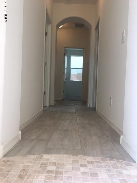 816 E Constance Way, Phoenix, AZ 85042 photo 6