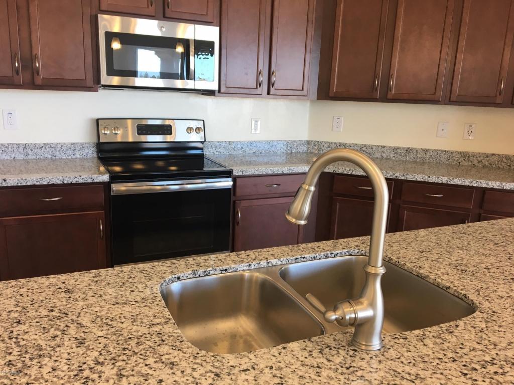 816 E Constance Way, Phoenix, AZ 85042 photo 15