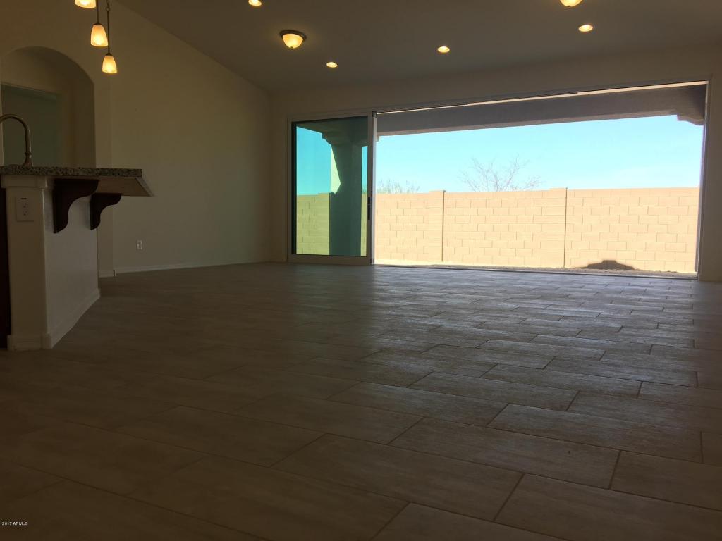 816 E Constance Way, Phoenix, AZ 85042 photo 24