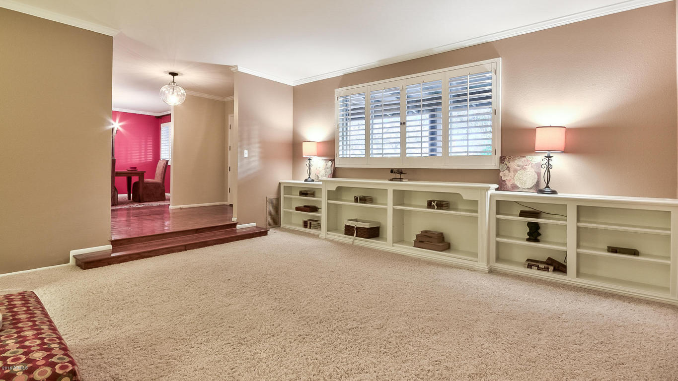 426 E Mclellan Blvd, Phoenix, AZ 85012 photo 4