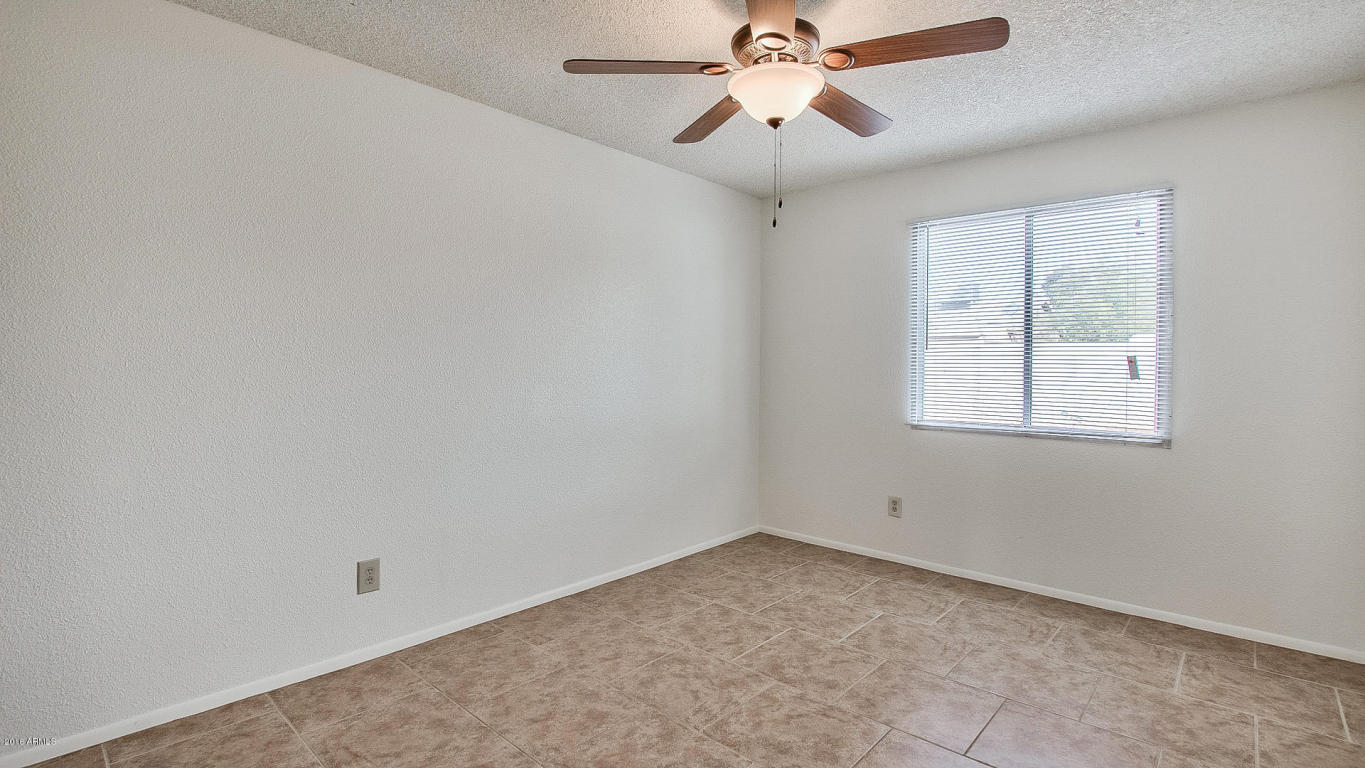 7014 W Verde Ln, Phoenix, AZ 85033 photo 11