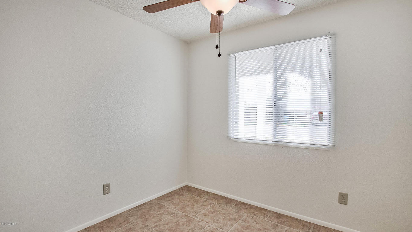 7014 W Verde Ln, Phoenix, AZ 85033 photo 13