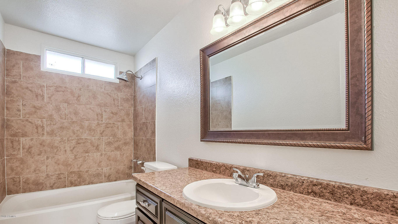 7014 W Verde Ln, Phoenix, AZ 85033 photo 14