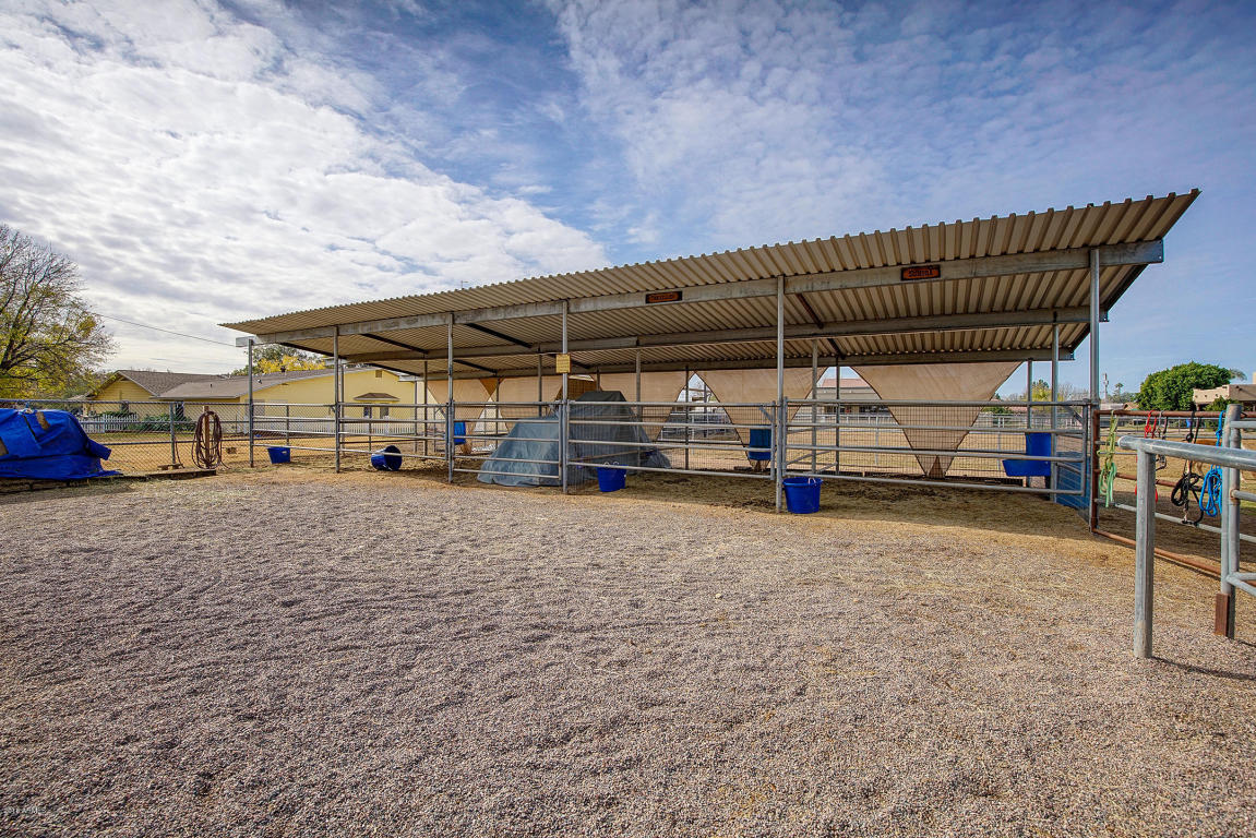 2530 E Desert Ln, Gilbert, AZ 85234 photo 48
