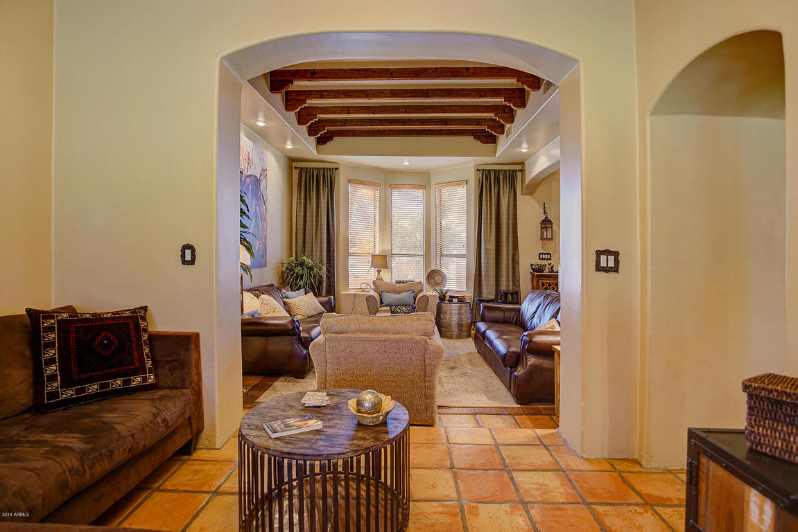 2530 E Desert Ln, Gilbert, AZ 85234 photo 10