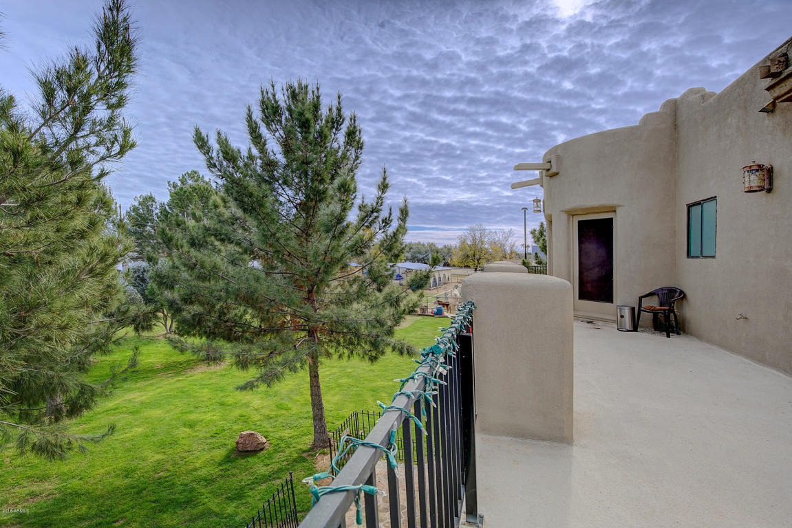 2530 E Desert Ln, Gilbert, AZ 85234 photo 35
