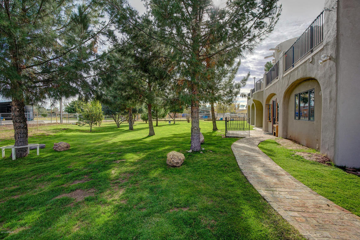 2530 E Desert Ln, Gilbert, AZ 85234 photo 44