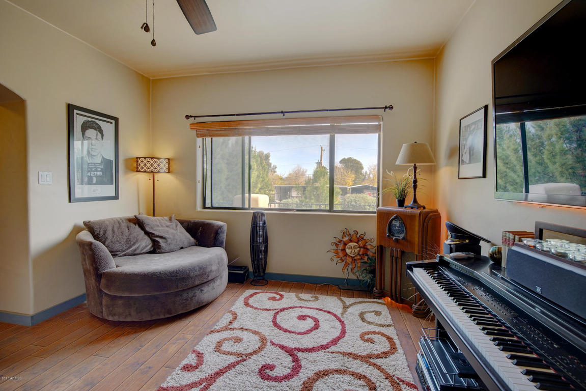 2530 E Desert Ln, Gilbert, AZ 85234 photo 30
