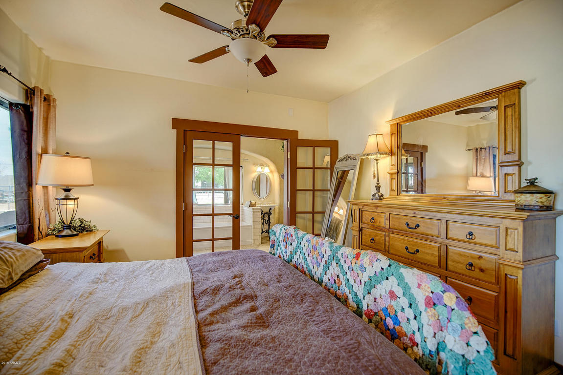 2530 E Desert Ln, Gilbert, AZ 85234 photo 19