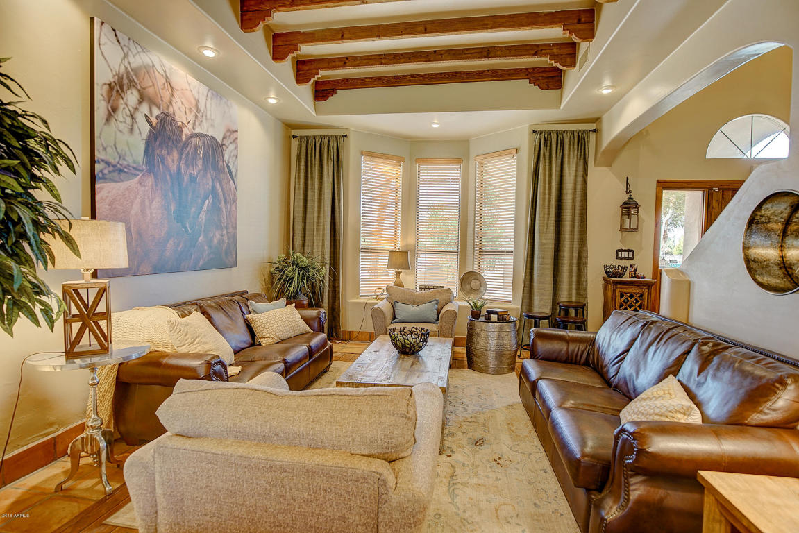 2530 E Desert Ln, Gilbert, AZ 85234 photo 8