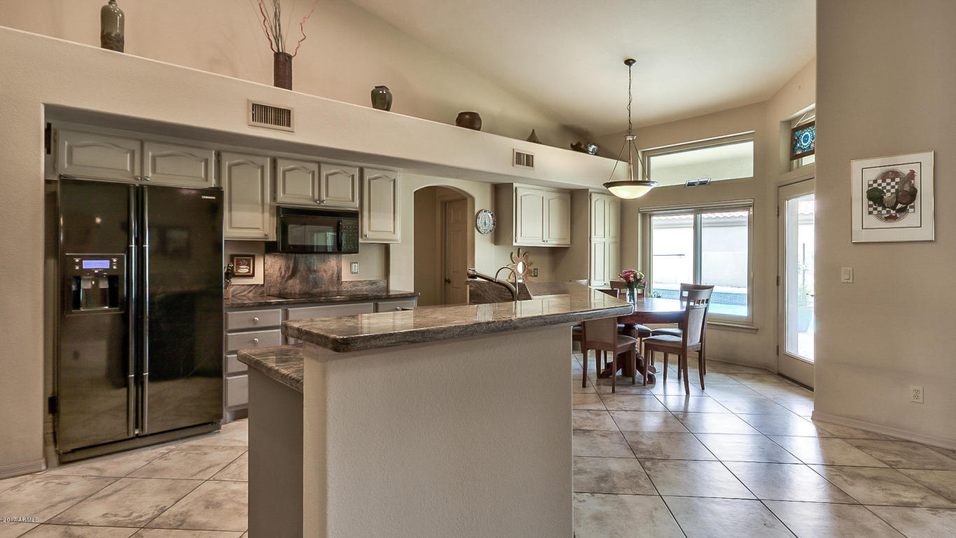 55 E Secretariat Dr, Tempe, AZ 85284 photo 13