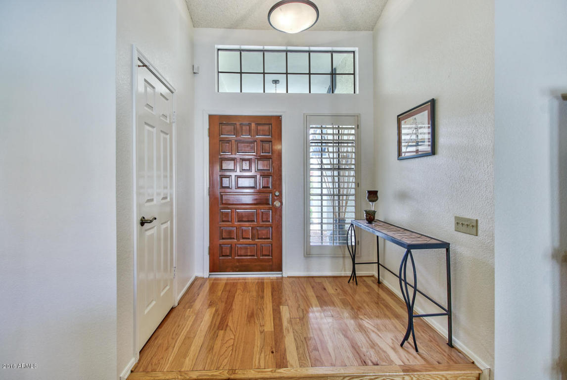 1340 E Brentrup Dr, Tempe, AZ 85283 photo 2