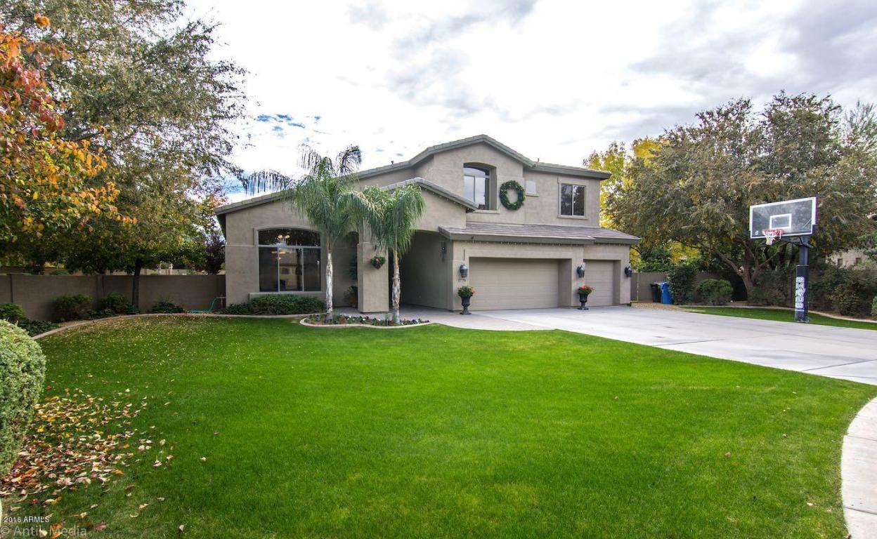 1779 E Tradewind Ct, Gilbert, AZ 85234 photo 4