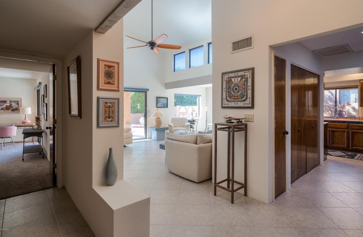 1001 E Lois Ln, Phoenix, AZ 85020 photo 4