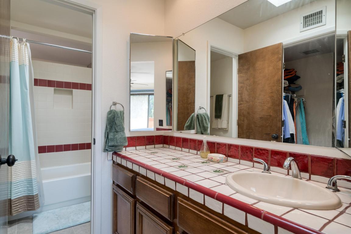 1001 E Lois Ln, Phoenix, AZ 85020 photo 18