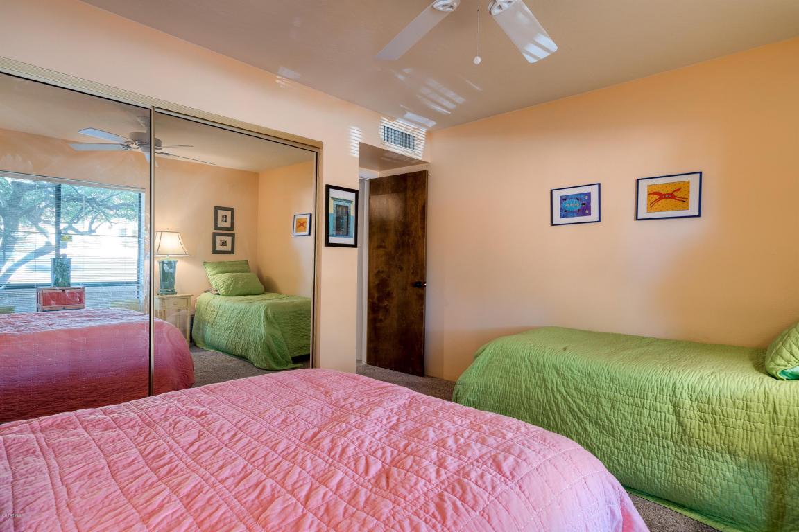 1001 E Lois Ln, Phoenix, AZ 85020 photo 21