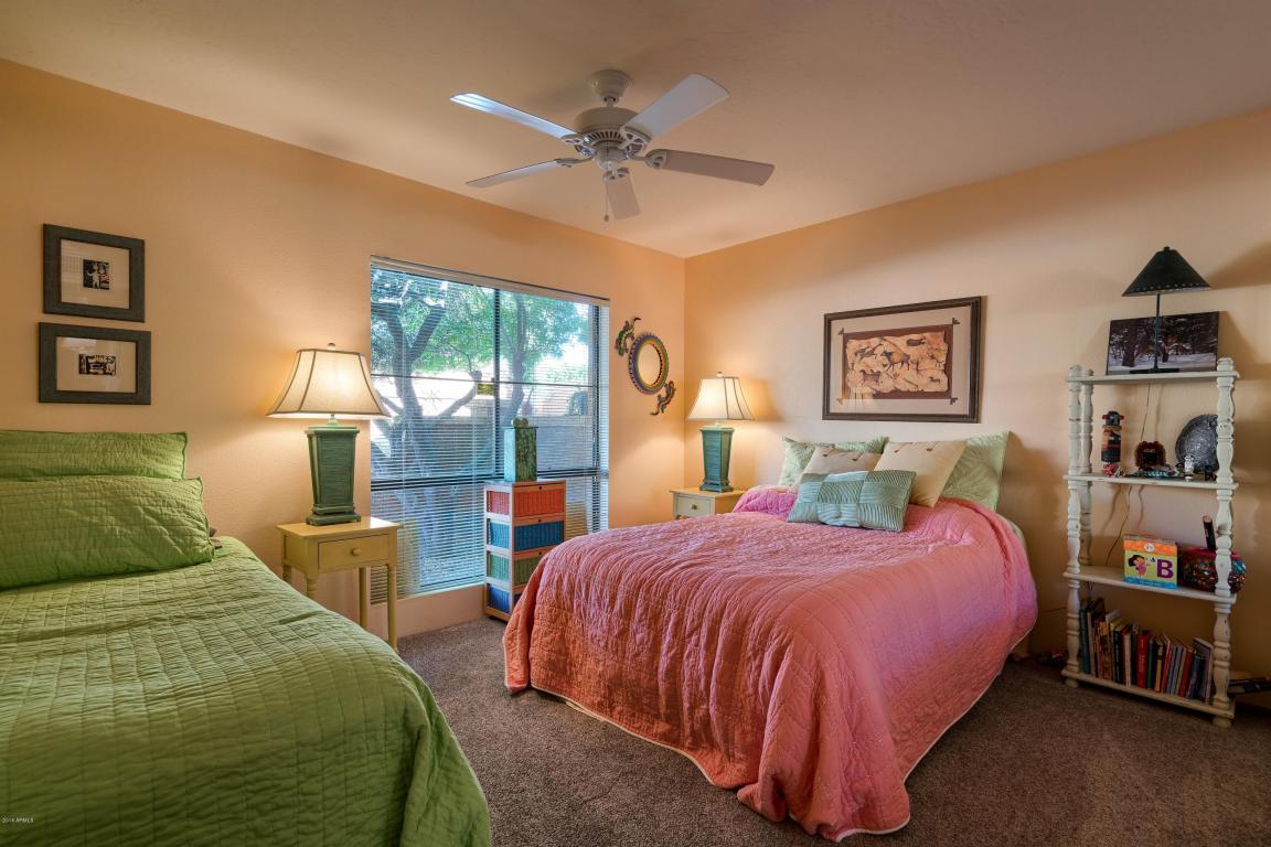 1001 E Lois Ln, Phoenix, AZ 85020 photo 20