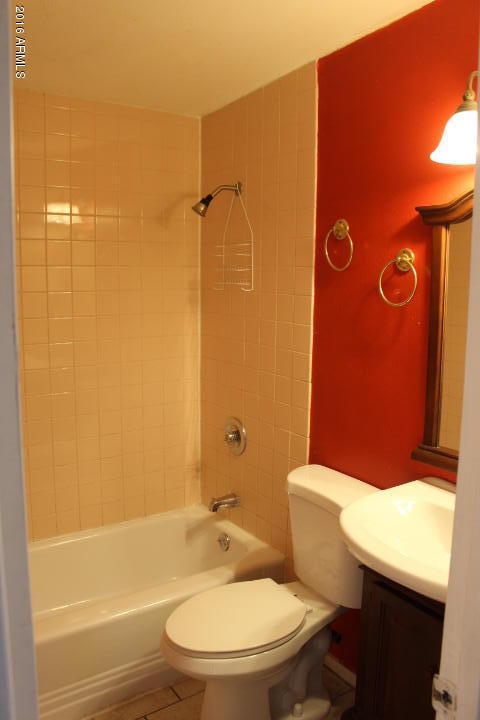 6425 W Mitchell Dr, Phoenix, AZ 85033 photo 7