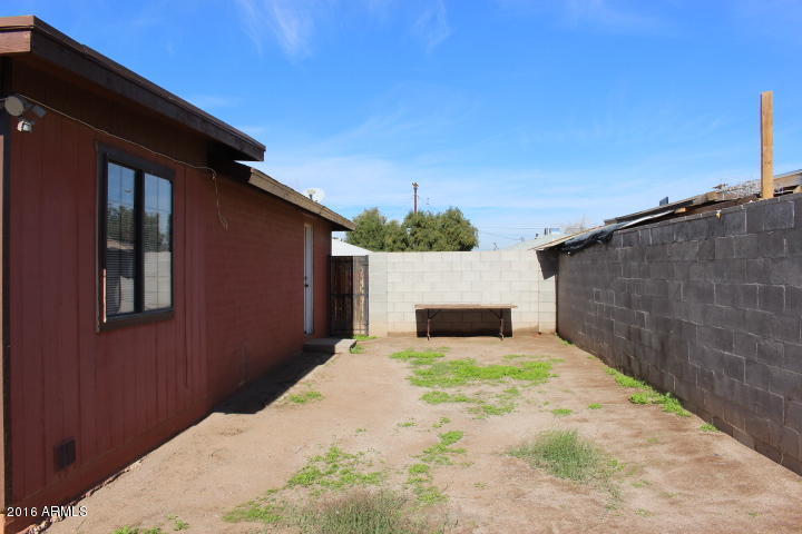 6425 W Mitchell Dr, Phoenix, AZ 85033 photo 16