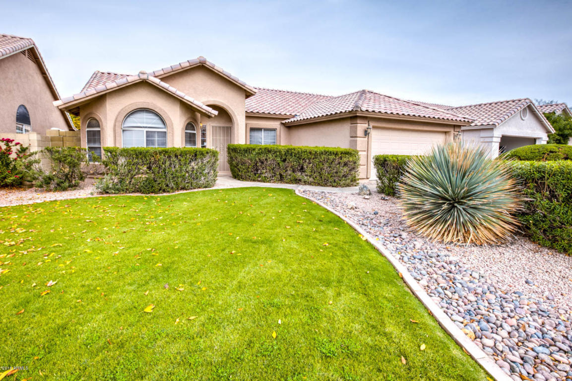 2306 E San Tan Dr, Gilbert, AZ 85296 photo 2