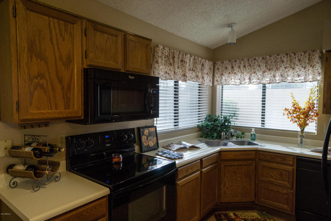 967 W Sunward Dr, Gilbert, AZ 85233 photo 9