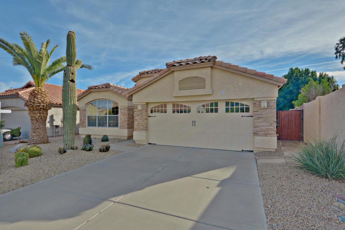3229 E Mountain Vista Dr, Phoenix, AZ 85048 photo 1