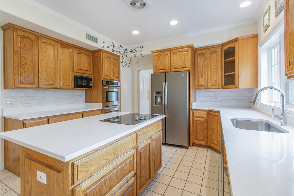509 E Spur Ave, Gilbert, AZ 85296 photo 10