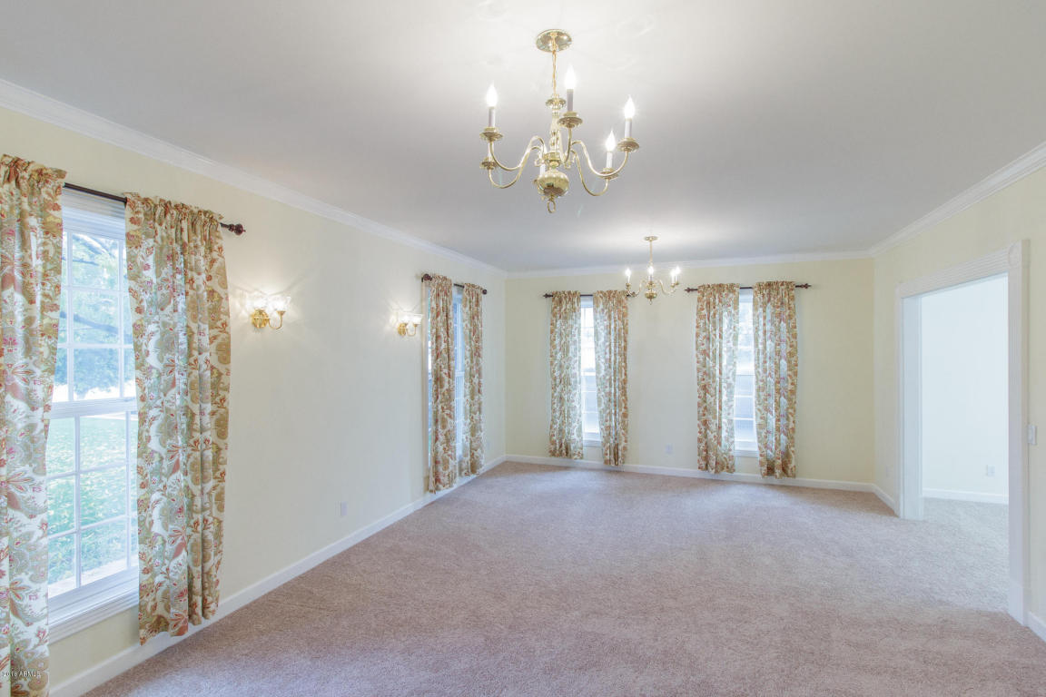 509 E Spur Ave, Gilbert, AZ 85296 photo 5