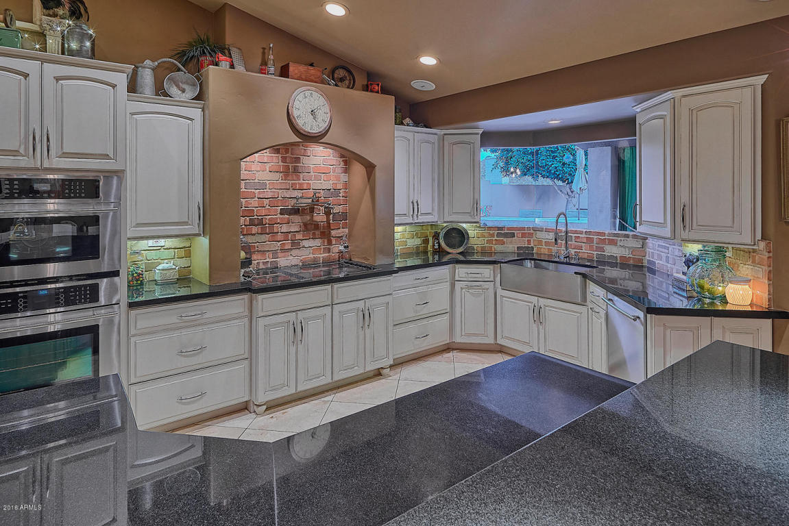 4517 E Grandview Rd, Phoenix, AZ 85032 photo 17