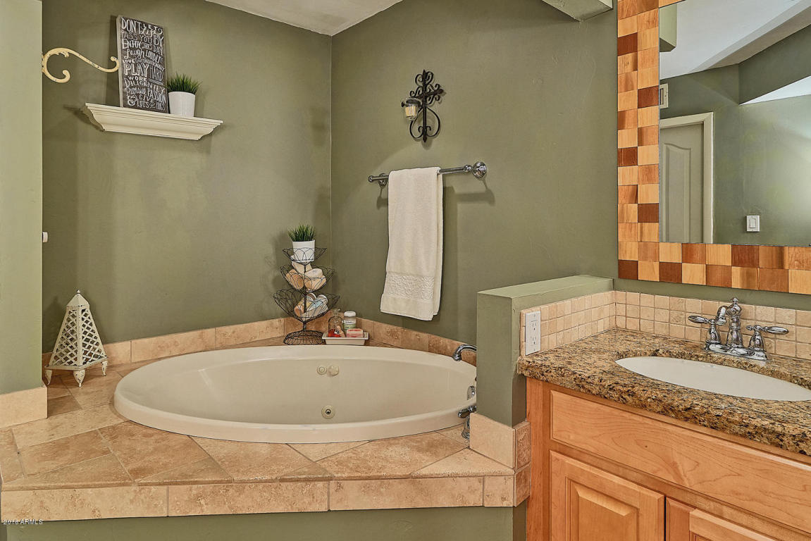 4517 E Grandview Rd, Phoenix, AZ 85032 photo 37