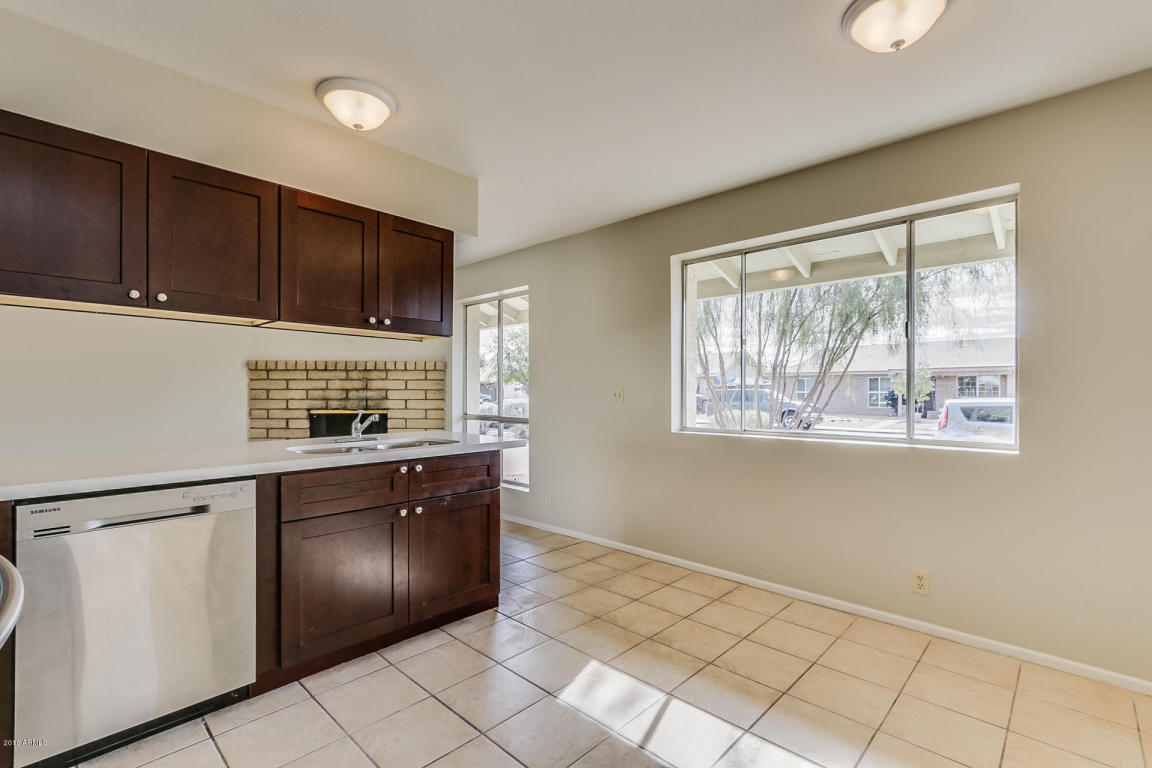 946 E Glade Ave, Mesa, AZ 85204 photo 5