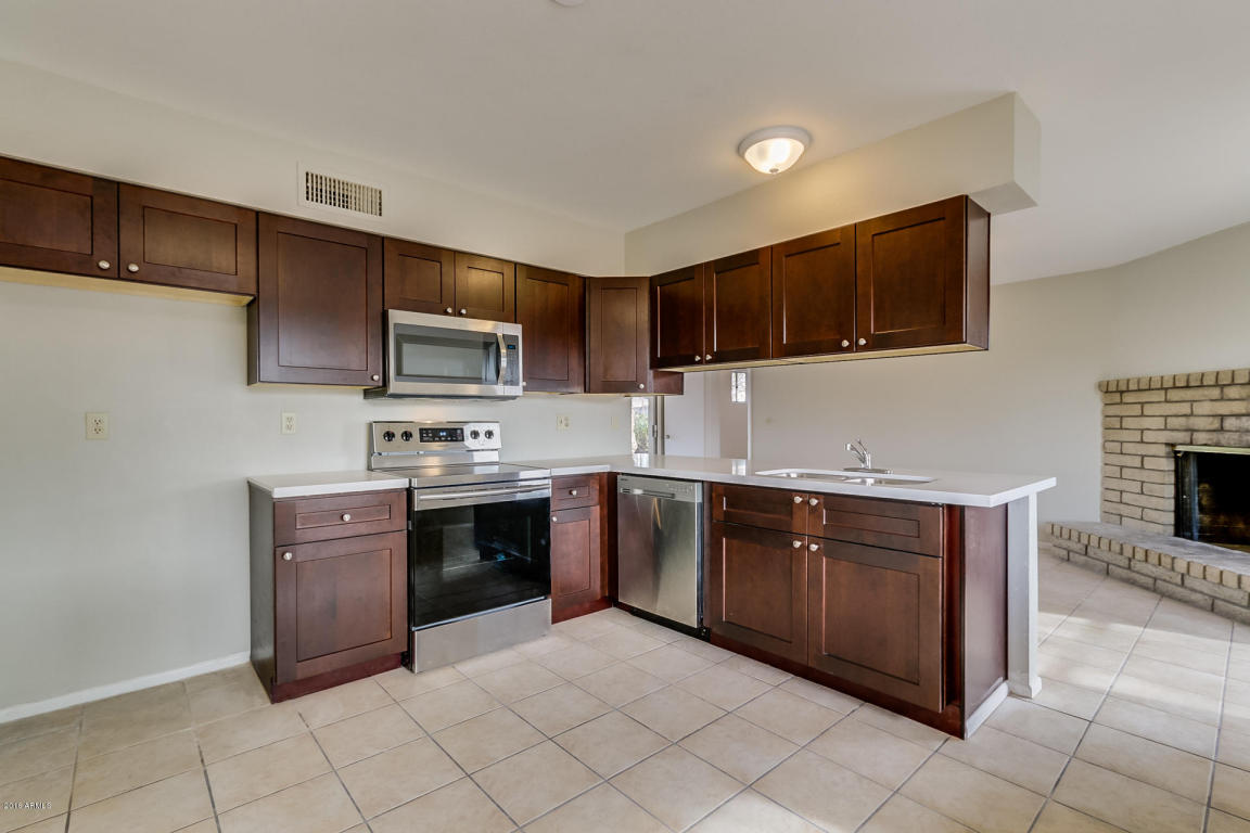 946 E Glade Ave, Mesa, AZ 85204 photo 3