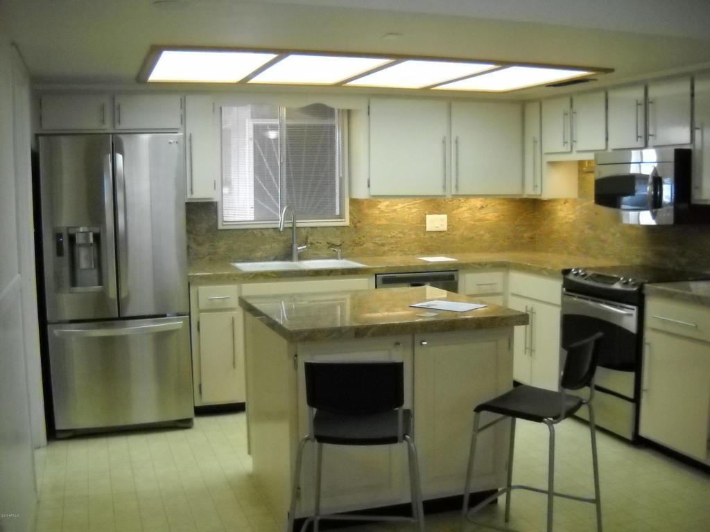 918 E Wesleyan Dr, Tempe, AZ 85282 photo 4