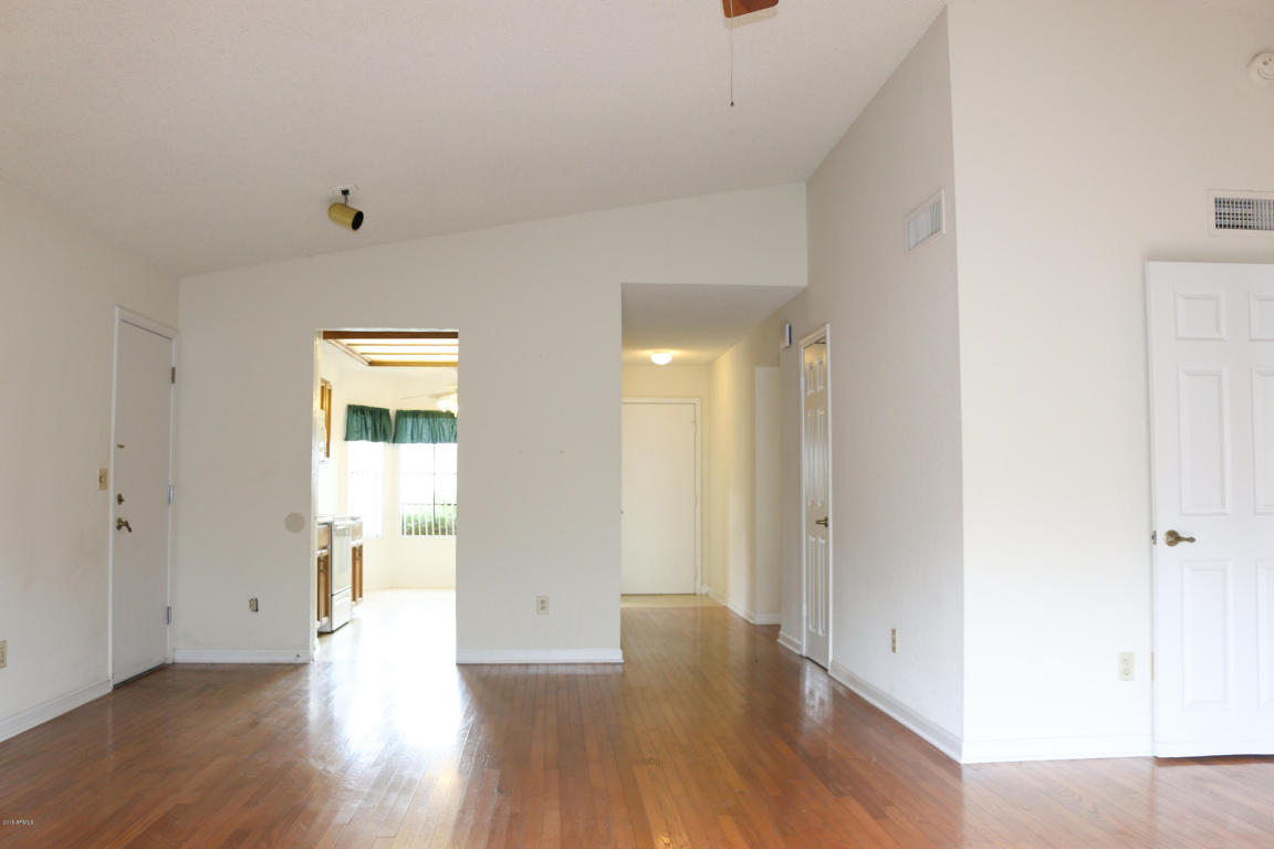 102 E Danbury Rd, Phoenix, AZ 85022 photo 13