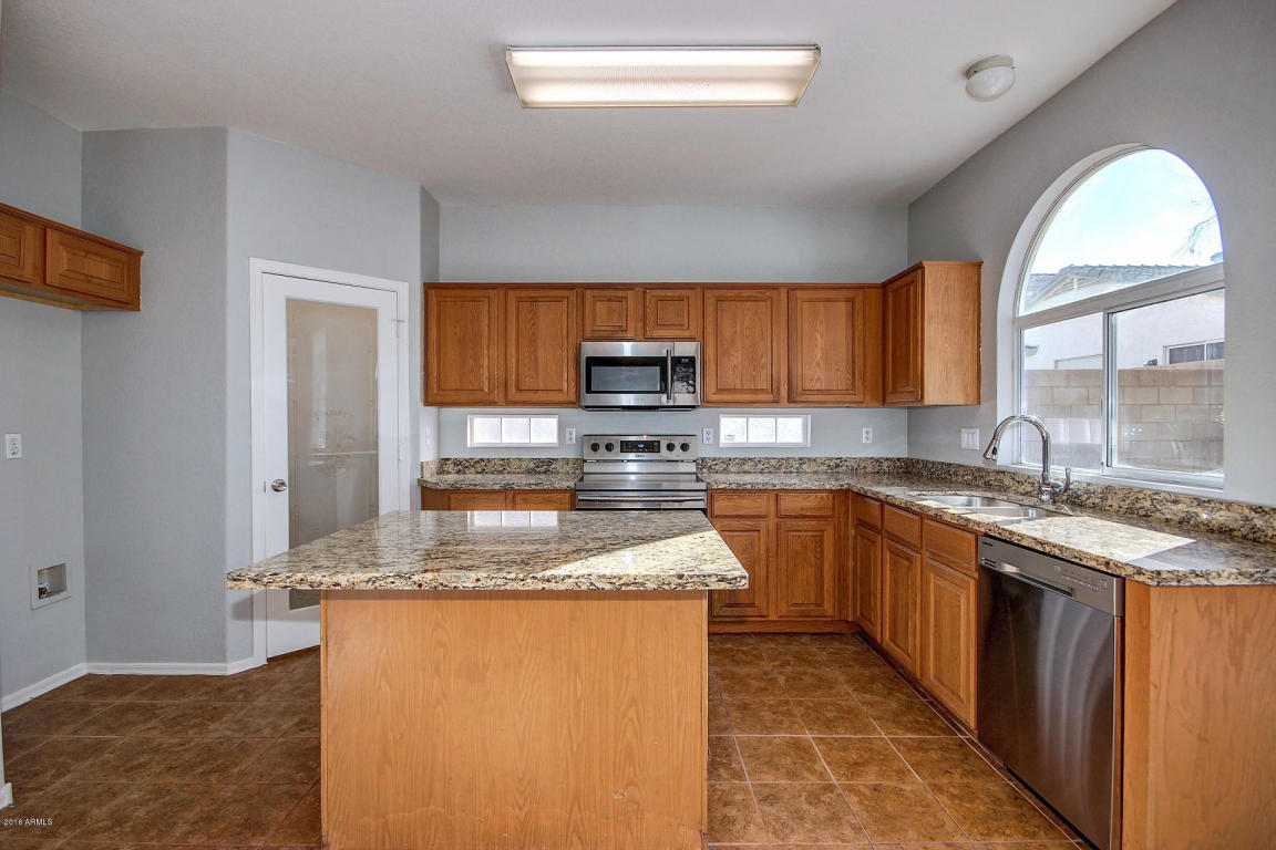 1217 E Grenadine Rd, Phoenix, AZ 85040 photo 7