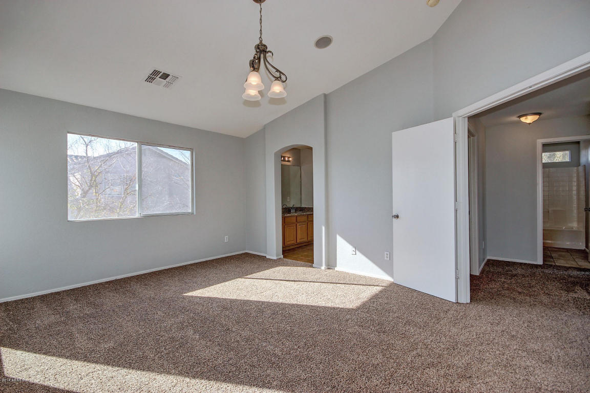 1217 E Grenadine Rd, Phoenix, AZ 85040 photo 14