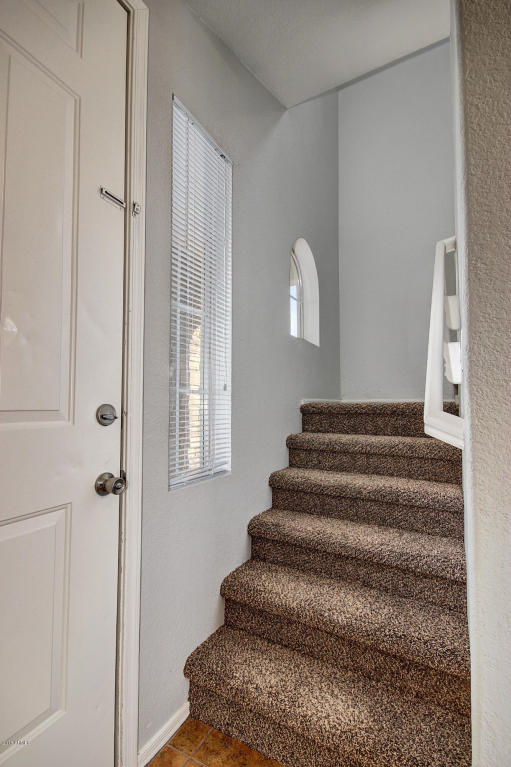 1217 E Grenadine Rd, Phoenix, AZ 85040 photo 10