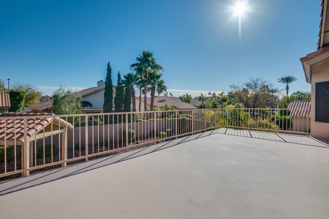 913 W Iris Dr, Gilbert, AZ 85233 photo 23