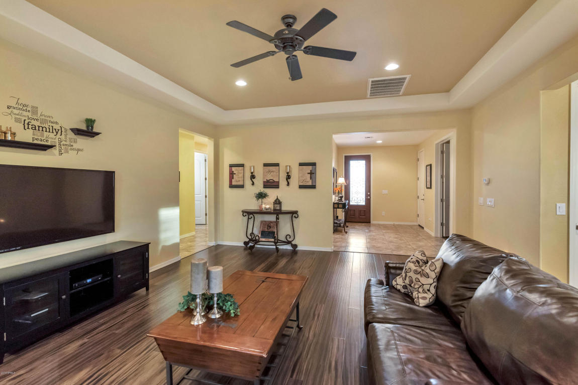 1959 E Merlot St, Gilbert, AZ 85298 photo 18