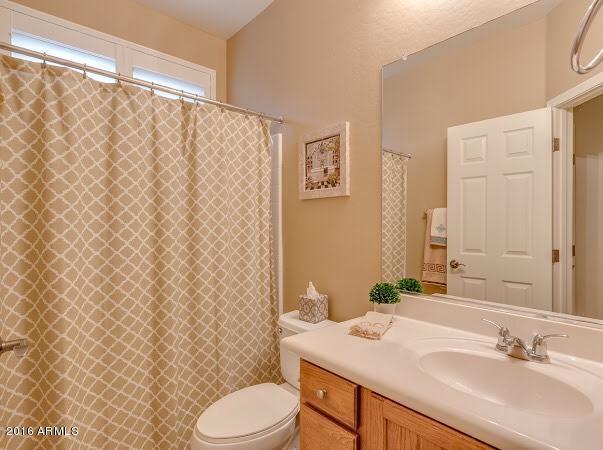 3339 E Comstock Dr, Gilbert, AZ 85296 photo 9