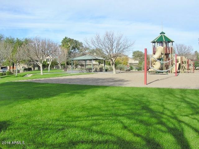 1390 E Orchid Ln, Gilbert, AZ 85296 photo 28