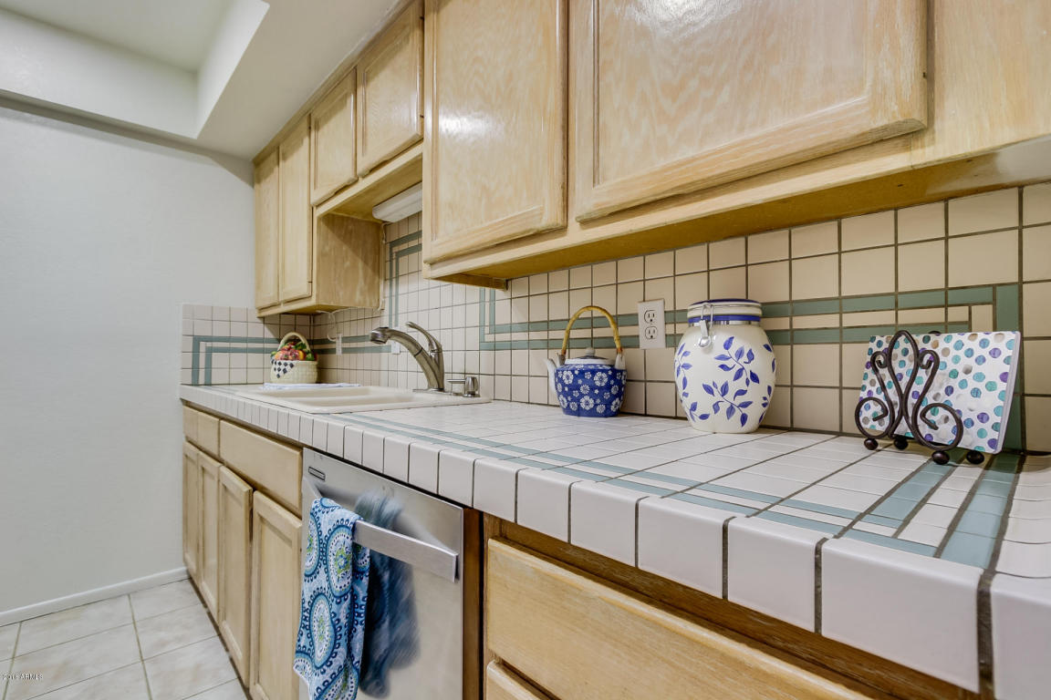1264 E Medlock Dr, Phoenix, AZ 85014 photo 9