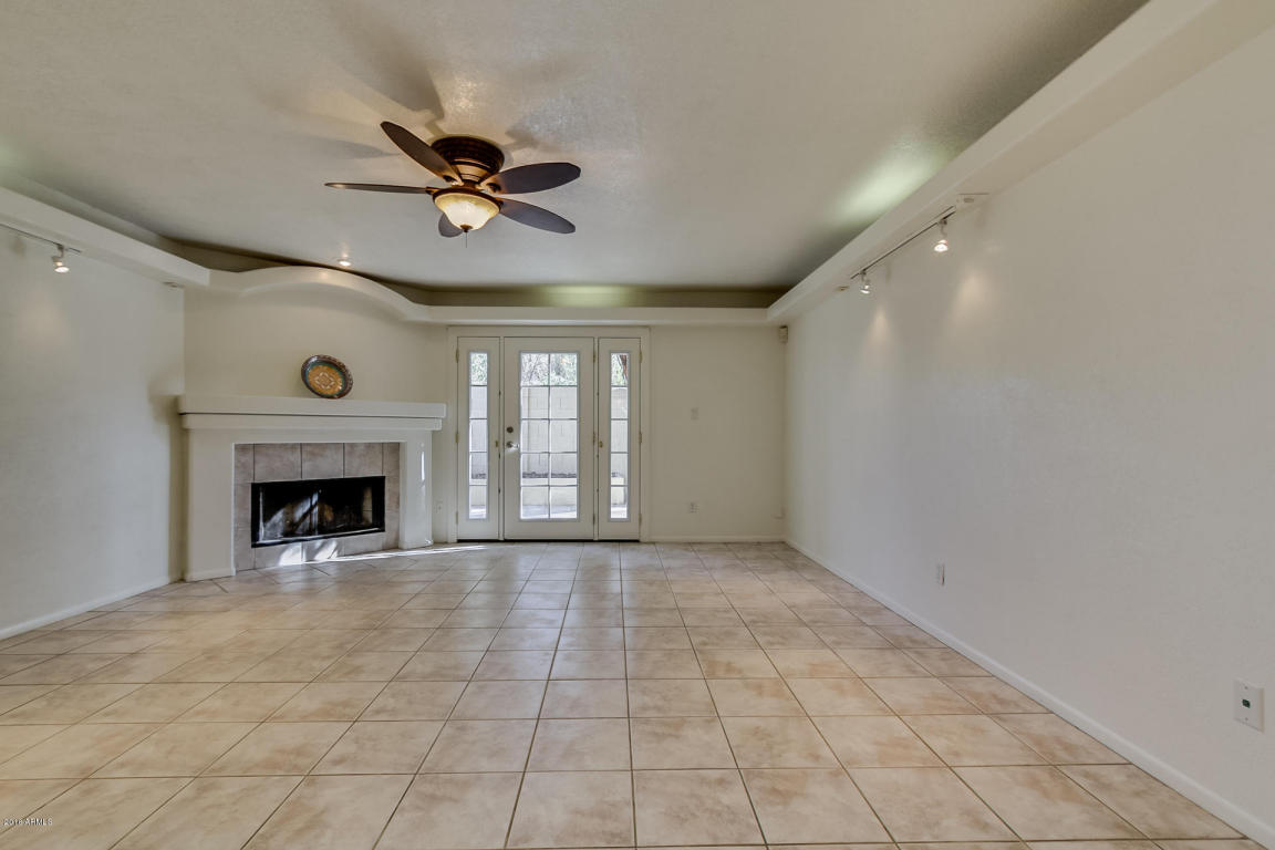 1264 E Medlock Dr, Phoenix, AZ 85014 photo 5