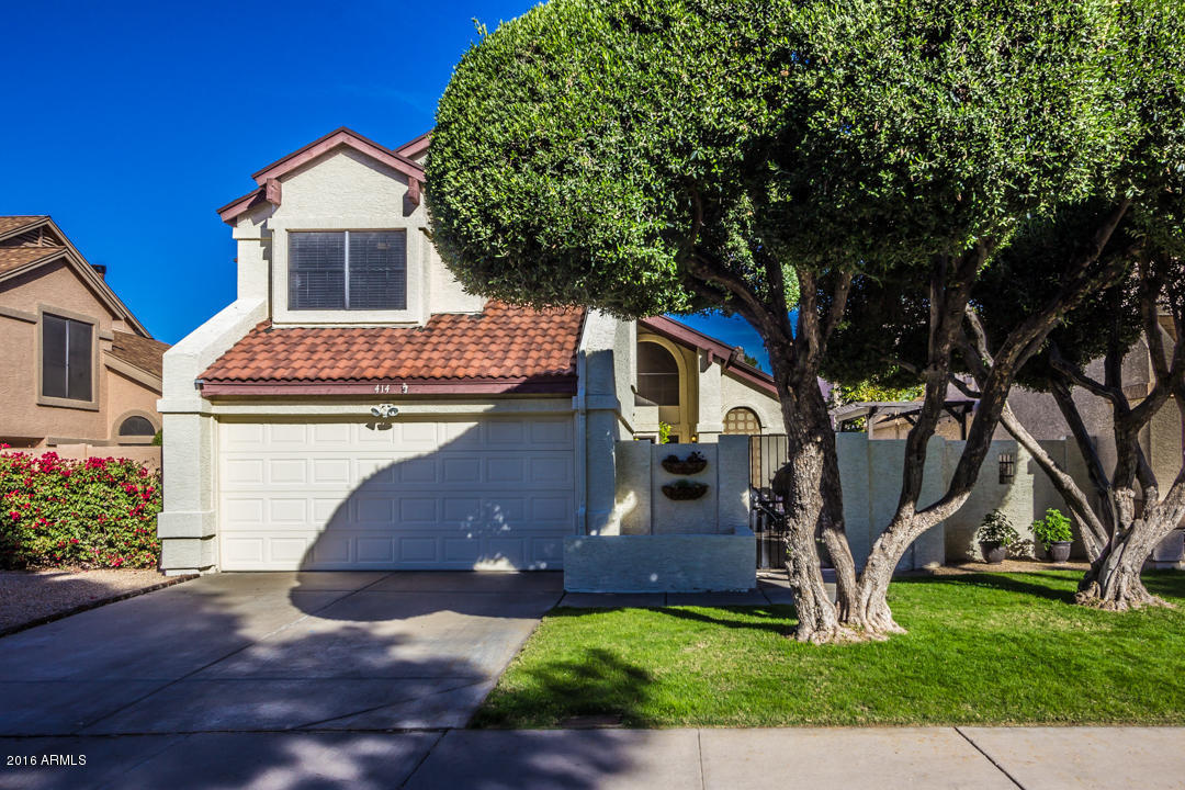 414 E Taro Ln, Phoenix, AZ 85024 photo 2