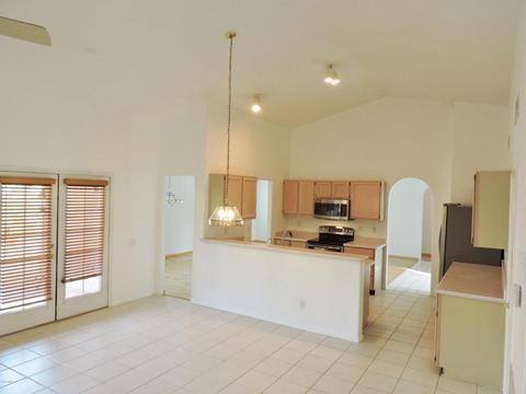 4202 E Siesta Ln, Phoenix, AZ 85050 photo 8